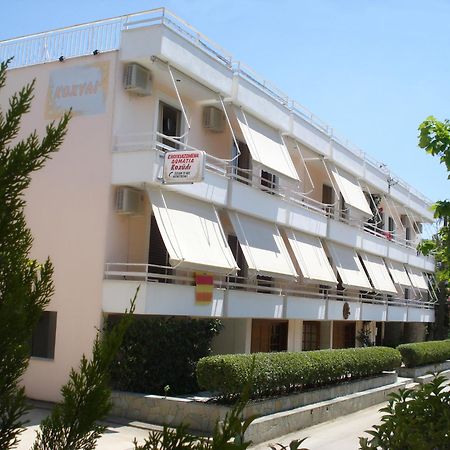 Kochili Hotell Néos Pírgos Exteriör bild
