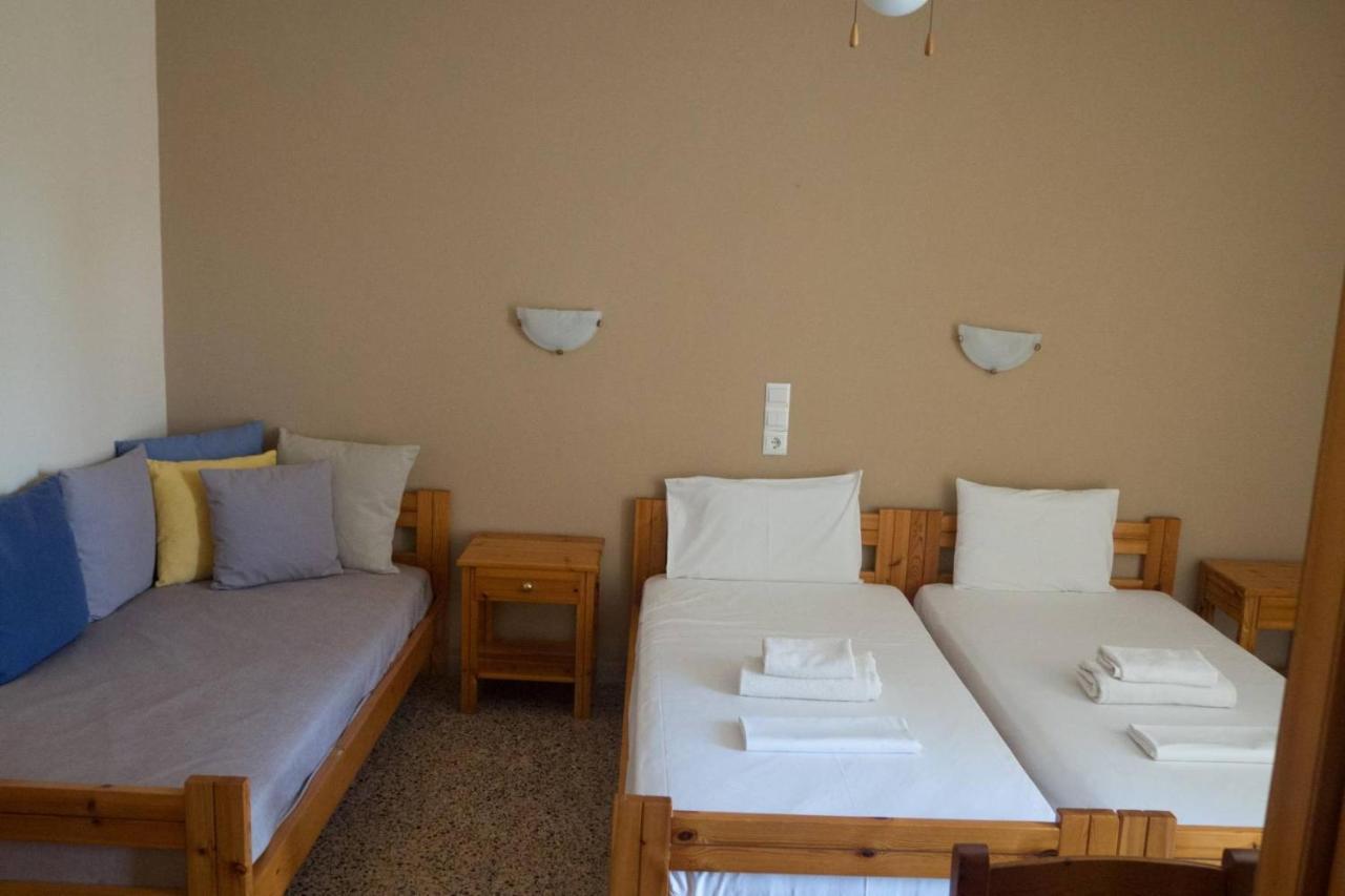 Kochili Hotell Néos Pírgos Exteriör bild