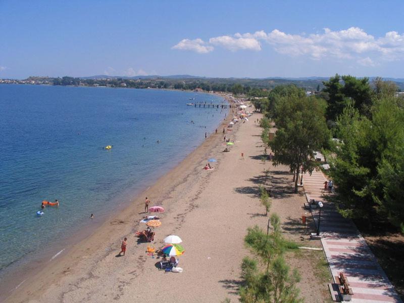 Kochili Hotell Néos Pírgos Exteriör bild