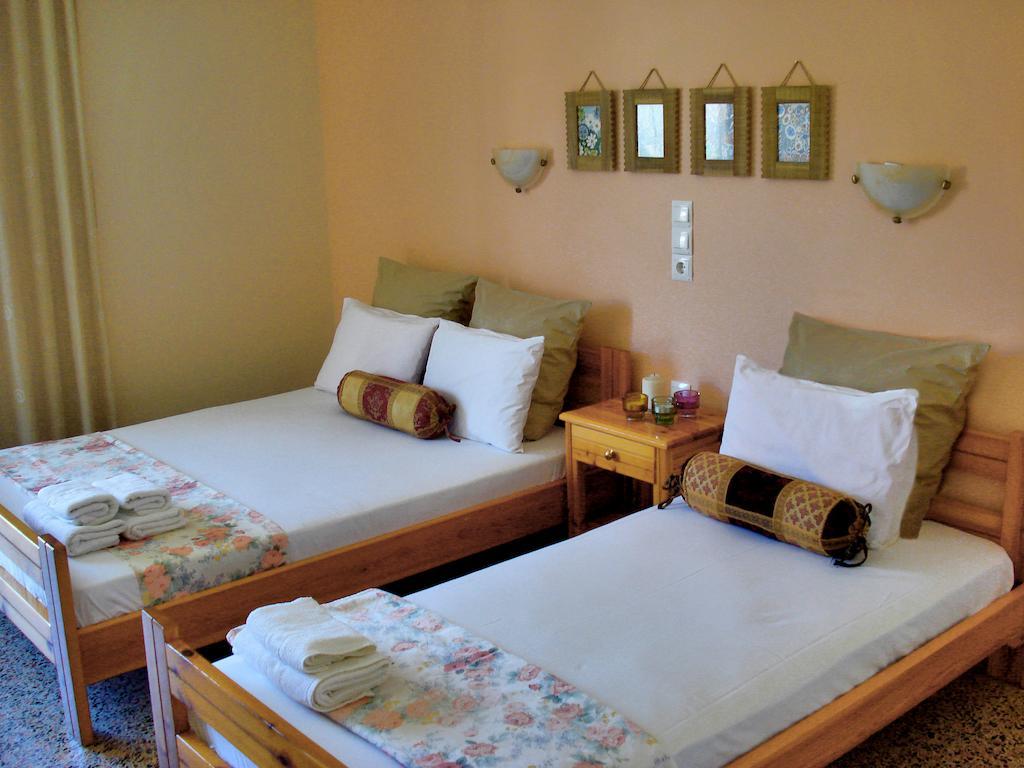 Kochili Hotell Néos Pírgos Rum bild